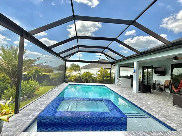 2618 Nw 8th Ter, Cape Coral, Florida 33993