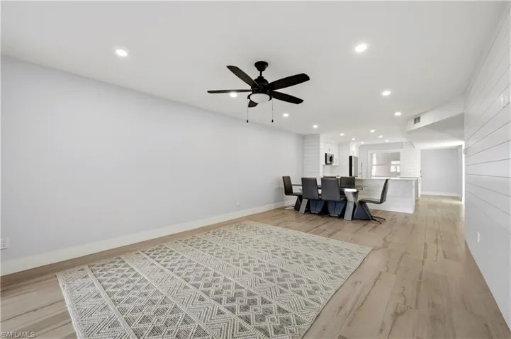 1330 Derbyshire Ct E101, Naples, Florida 34116