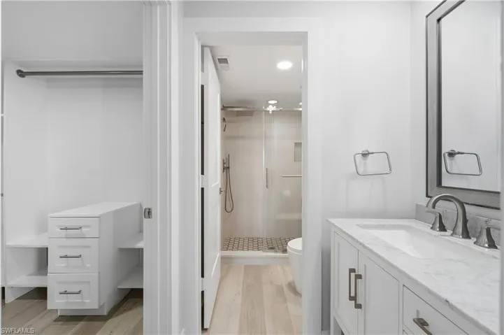 1330 Derbyshire Ct E101, Naples, Florida 34116