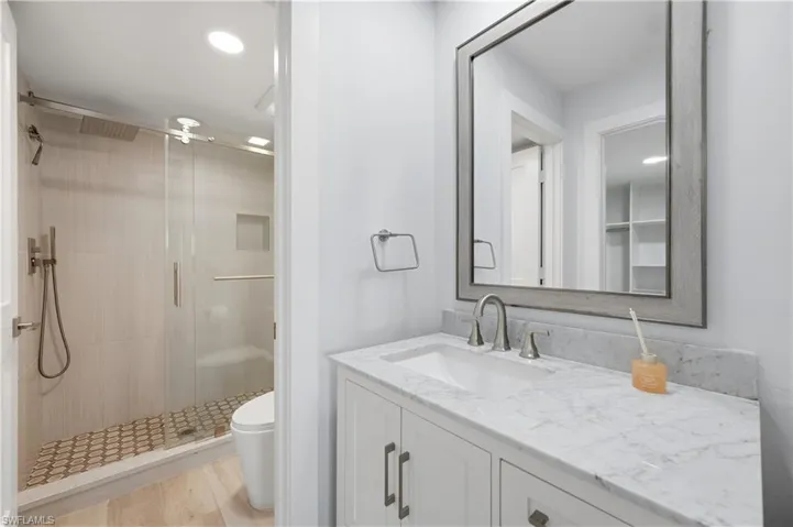 1330 Derbyshire Ct E101, Naples, Florida 34116