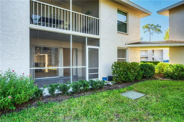1330 Derbyshire Ct E101, Naples, Florida 34116