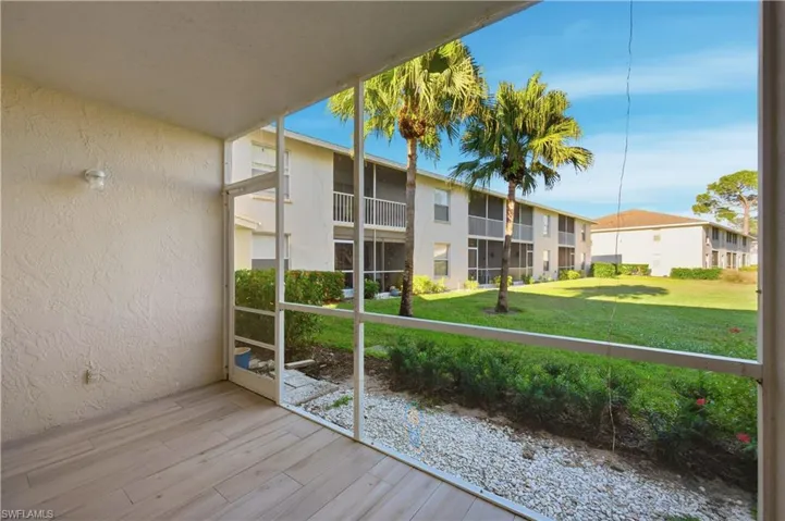 1330 Derbyshire Ct E101, Naples, Florida 34116