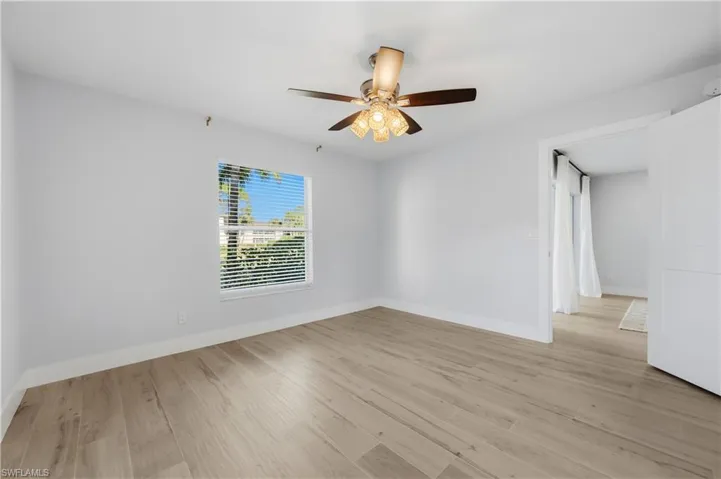 1330 Derbyshire Ct E101, Naples, Florida 34116