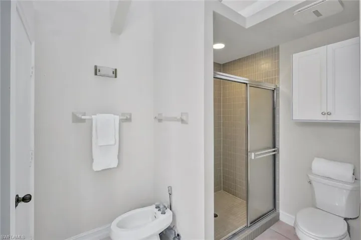 202 Bears Paw Trl 97, Naples, Florida 34105