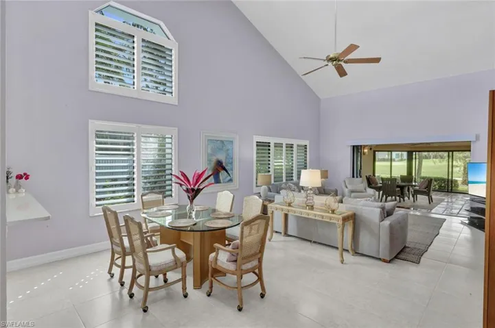 202 Bears Paw Trl 97, Naples, Florida 34105