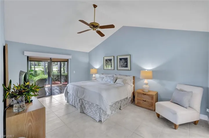 202 Bears Paw Trl 97, Naples, Florida 34105