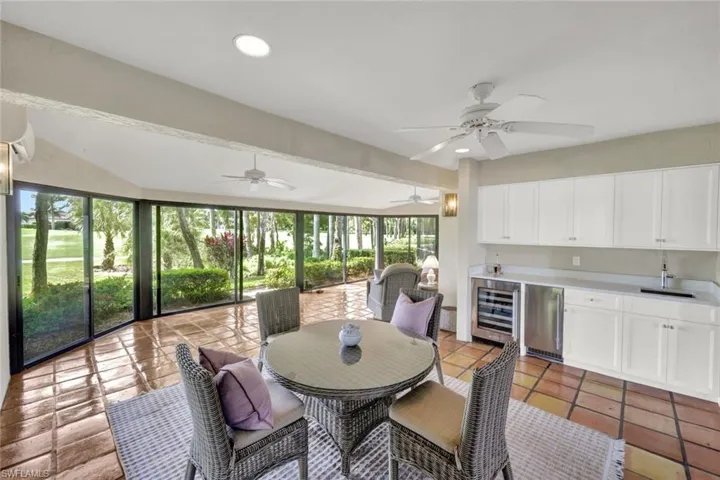 202 Bears Paw Trl 97, Naples, Florida 34105