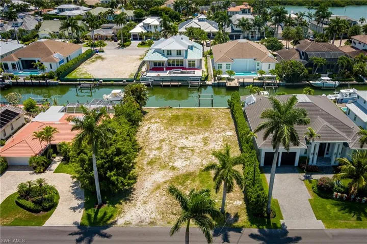 2165 Tarpon Rd, Naples, Florida 34102