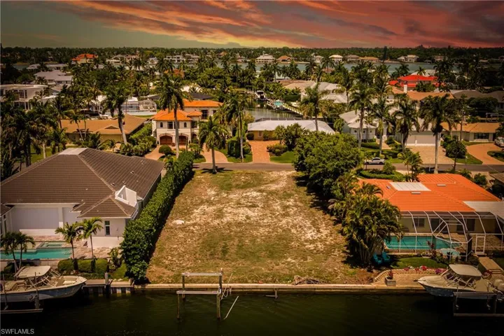 2165 Tarpon Rd, Naples, Florida 34102