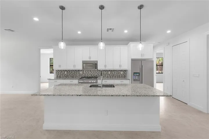3329  12th SE AVE, Naples, FL 34117