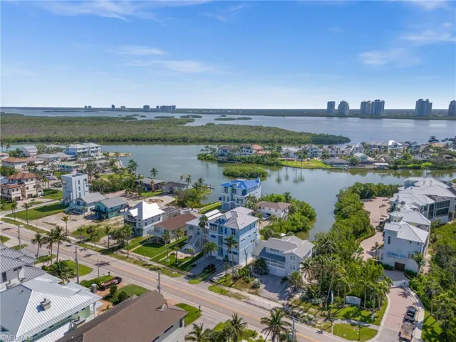 26659  Hickory  BLVD, Bonita Springs, FL 34134