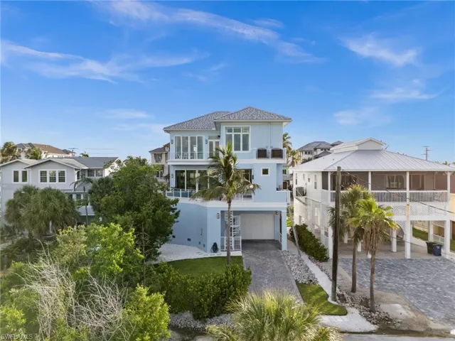 26659  Hickory  BLVD, Bonita Springs, FL 34134