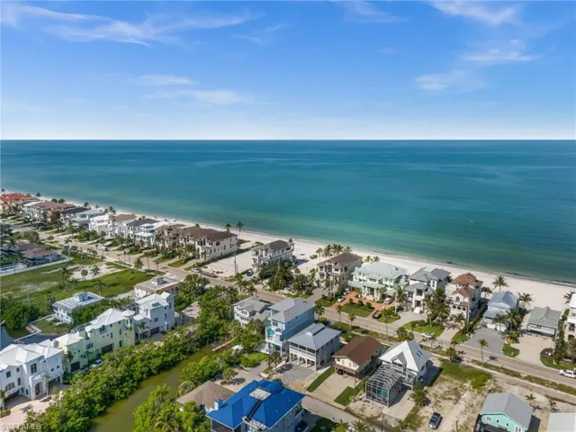 26659  Hickory  BLVD, Bonita Springs, FL 34134