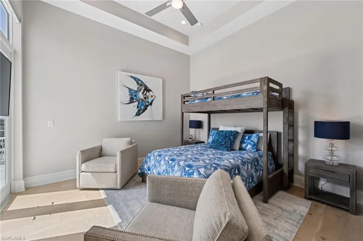 Guest Bedroom/Bunk Room