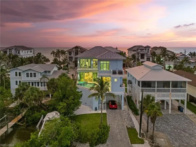 26659  Hickory  BLVD, Bonita Springs, FL 34134