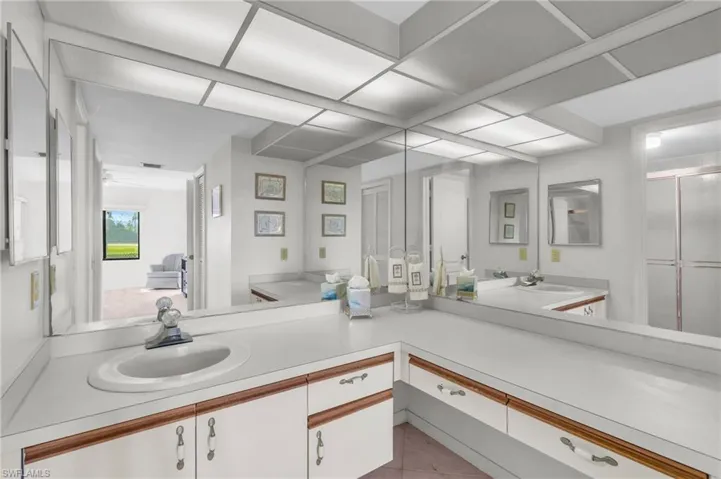 ENSUITE BATH - PRIMARY