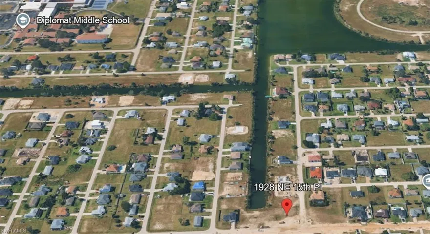 1928 Ne 15th Pl, Cape Coral, Florida 33909