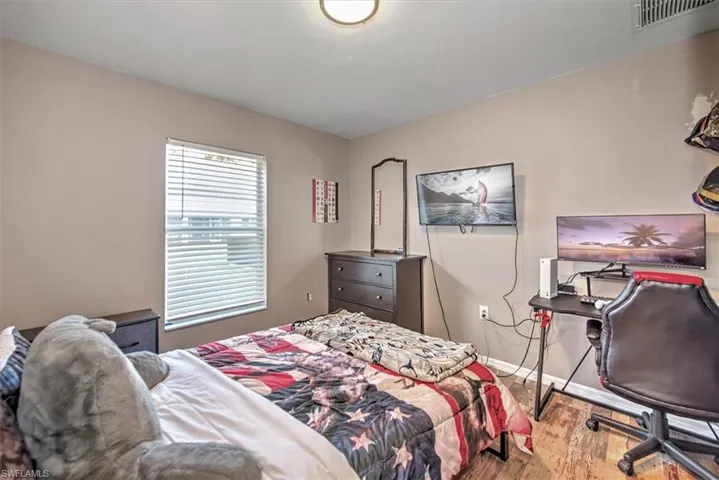 5224  Beecher  ST, Lehigh Acres, FL 33971