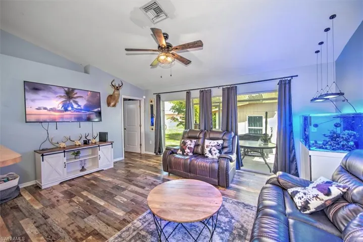 5224  Beecher  ST, Lehigh Acres, FL 33971