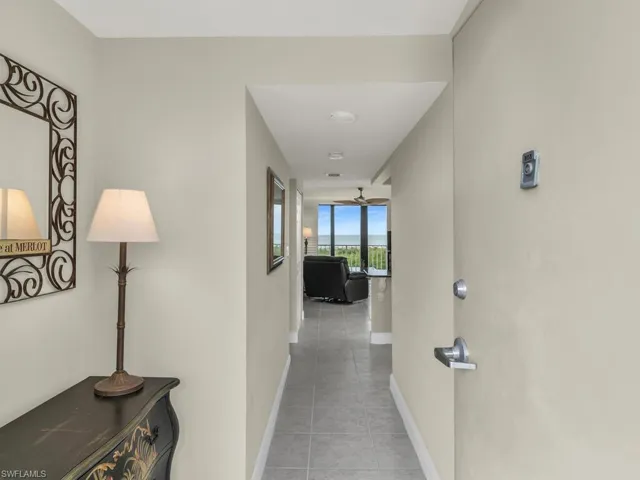 ENTRY HALLWAY