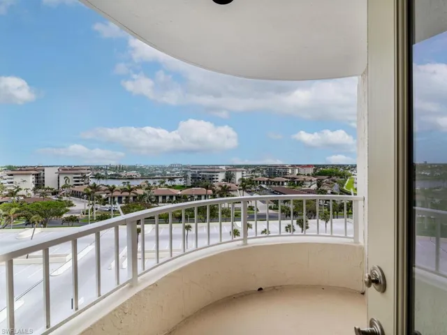 KITCHEN BALCONY VIEW