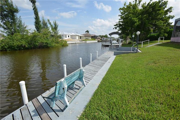 Dock/Seawall