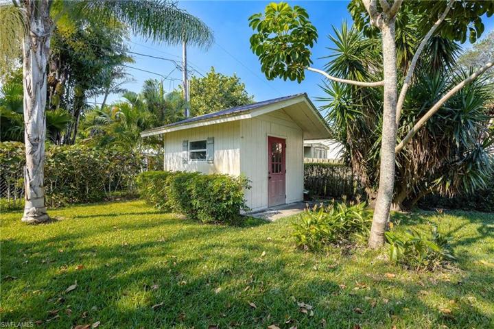 250 E Circle DR, CLEWISTON FL 33440