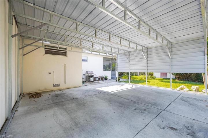 250 E Circle DR, CLEWISTON FL 33440