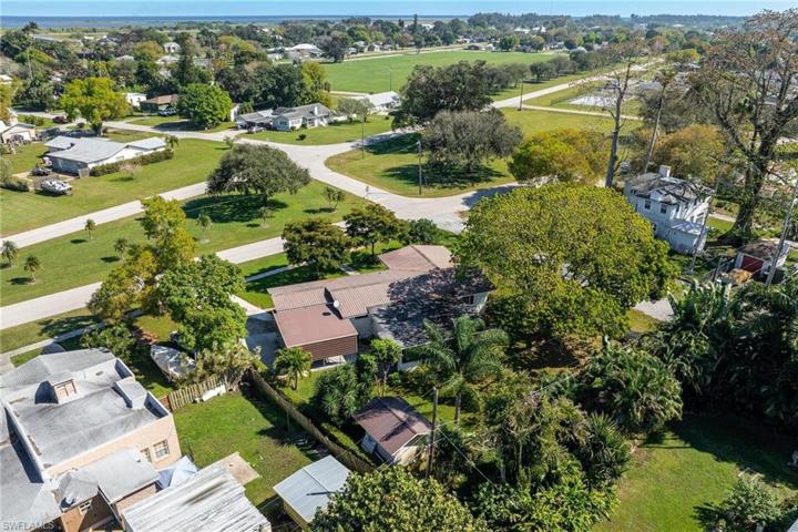 250 E Circle DR, CLEWISTON FL 33440