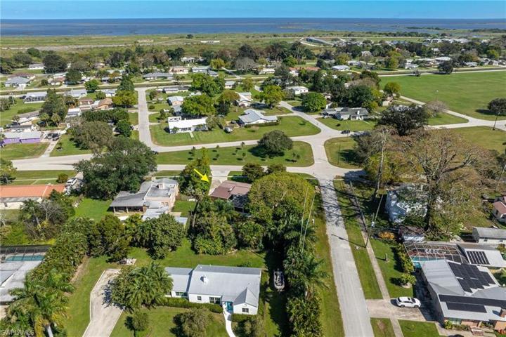 250 E Circle DR, CLEWISTON FL 33440