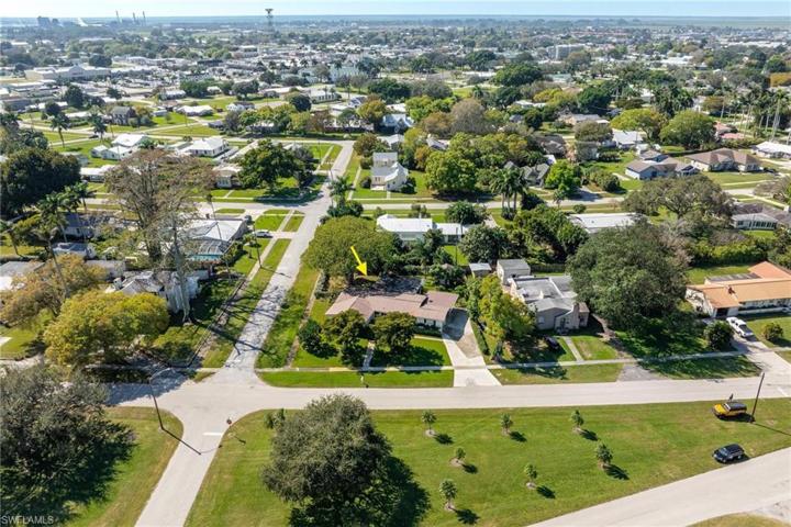 250 E Circle DR, CLEWISTON FL 33440