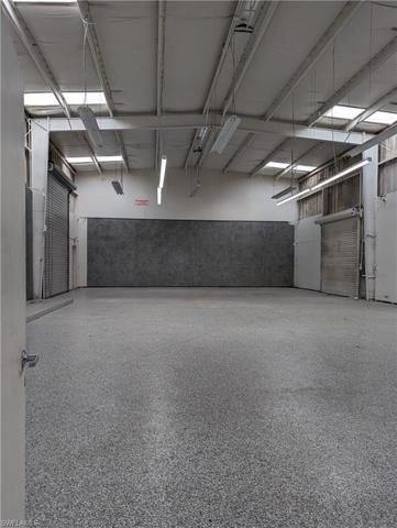 3754 Domestic Ave7500 sq ft mol