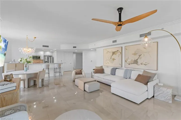 2738  Tiburon E BLVD, Naples, FL 34109