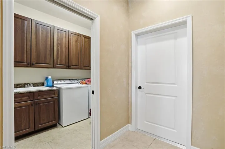 12392 Eagle Ct, Estero, Florida 33928