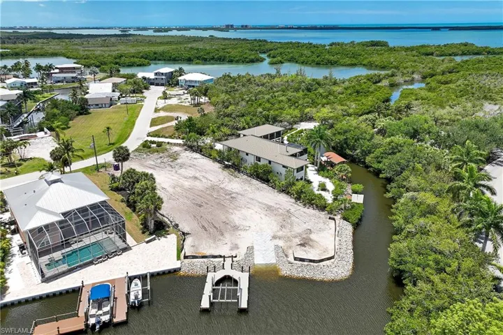 4754 Spring Creek Dr, Bonita Springs, Florida 34134
