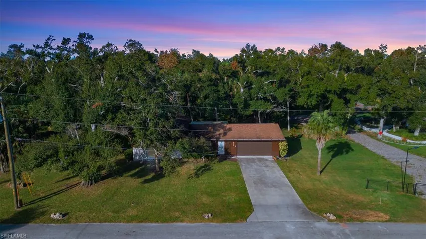105  Little Grove  LN, North Fort Myers, FL 33917