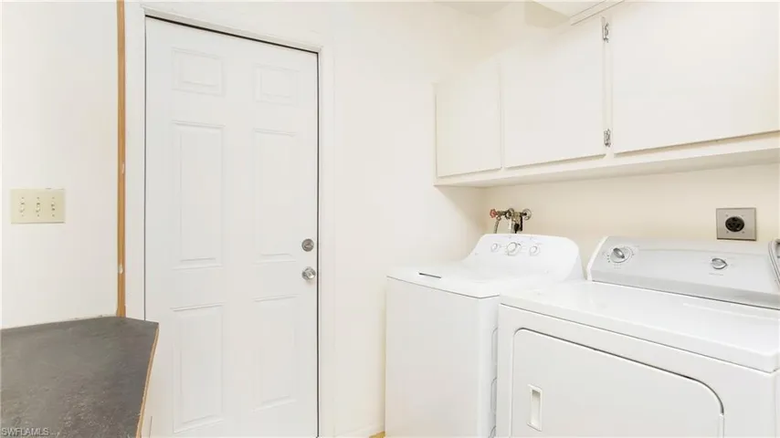 105  Little Grove  LN, North Fort Myers, FL 33917