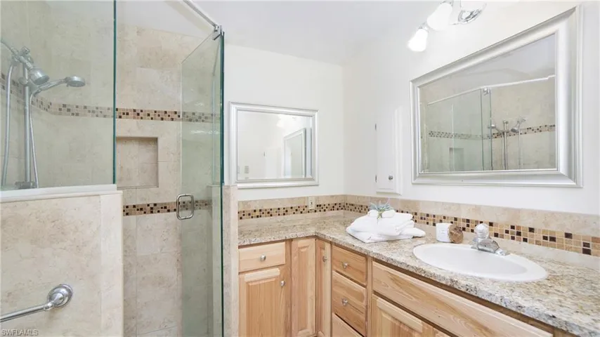105  Little Grove  LN, North Fort Myers, FL 33917