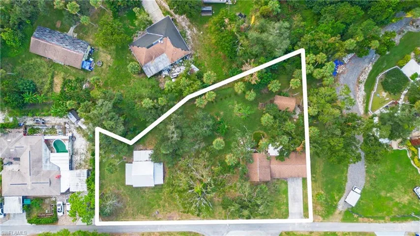 105  Little Grove  LN, North Fort Myers, FL 33917