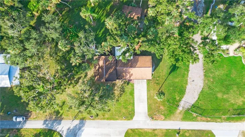 105  Little Grove  LN, North Fort Myers, FL 33917