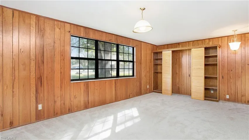 Den/Family Room