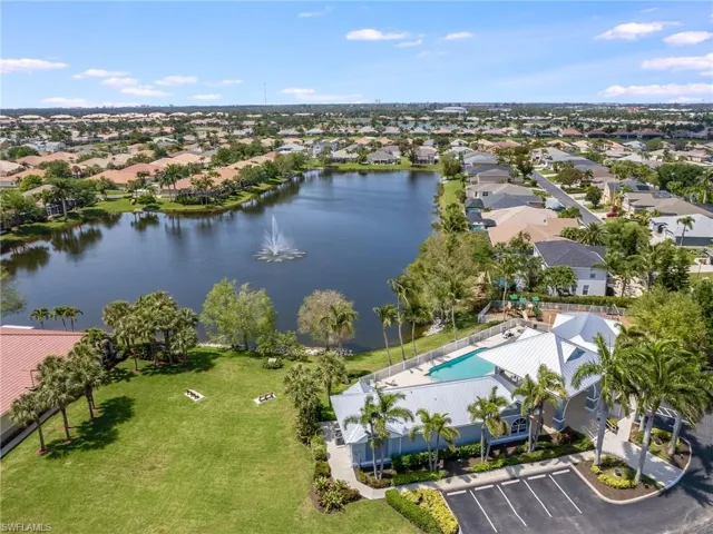 8940  Cranes Nest  CT, Fort Myers, FL 33908