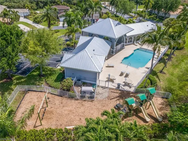 8940  Cranes Nest  CT, Fort Myers, FL 33908