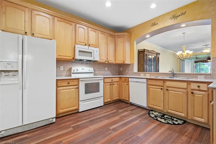 8940  Cranes Nest  CT, Fort Myers, FL 33908