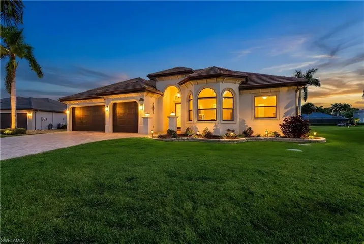11781  Lady Anne  CIR, Cape Coral, FL 33991