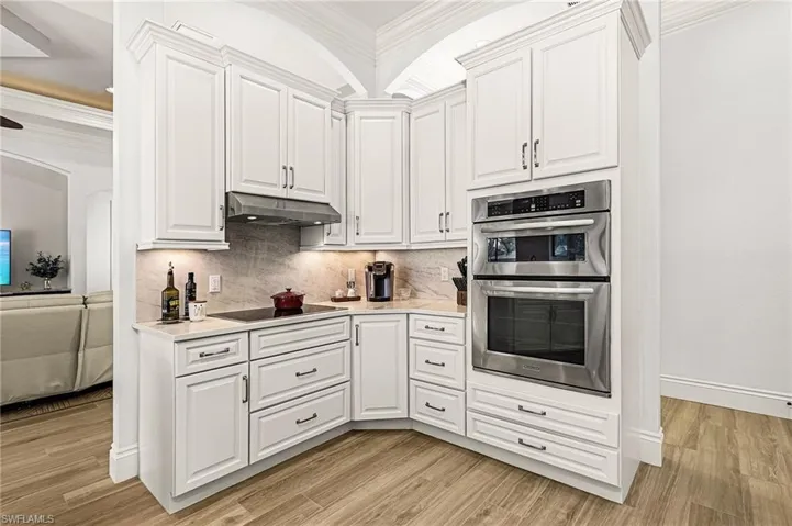 11781 Lady Anne Cir, Cape Coral, Florida 33991