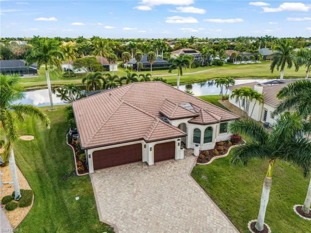 11781 Lady Anne Cir, Cape Coral, Florida 33991