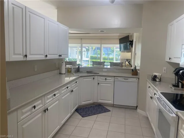 295 Waterside Cir 1-102, Marco Island, Florida 34145
