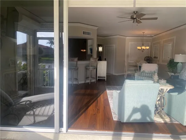 295 Waterside Cir 1-102, Marco Island, Florida 34145