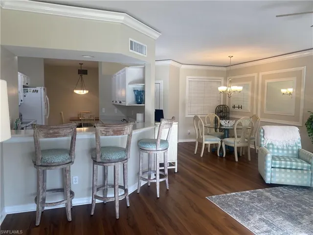 295 Waterside Cir 1-102, Marco Island, Florida 34145